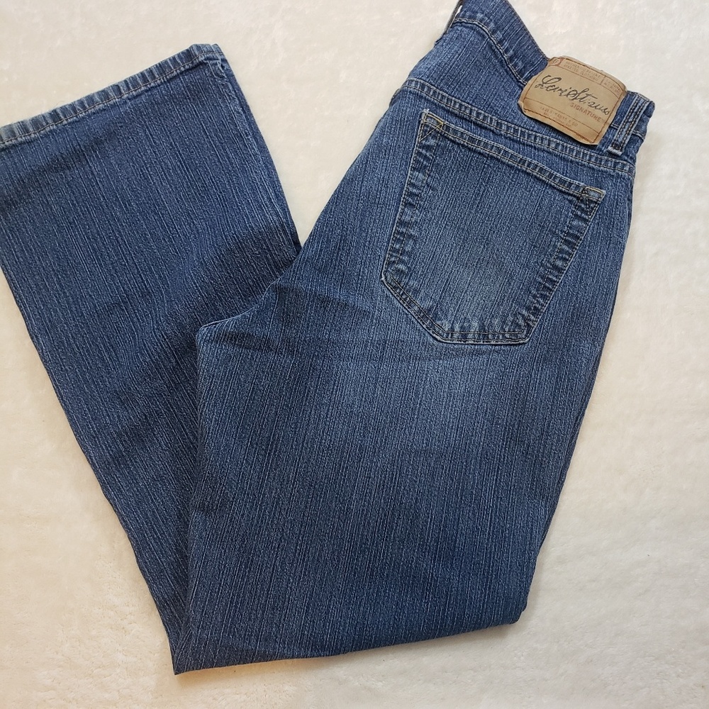 Levi's | Womans Jeans | Bootcut | 16W